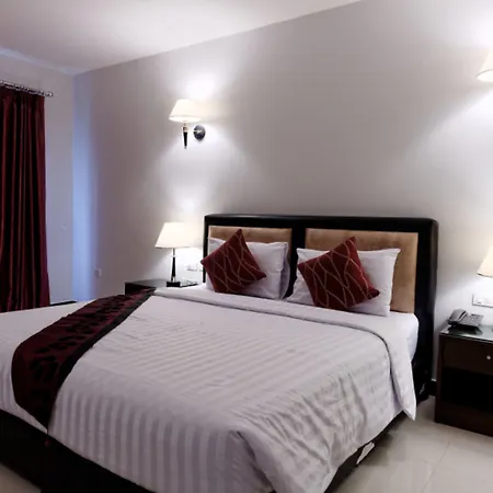 Blue Sky Hotel 3*