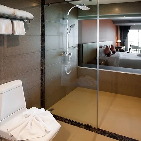 Hotel Balihai Bay 4*