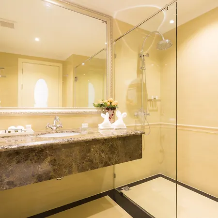 Hotel Lk President 4*