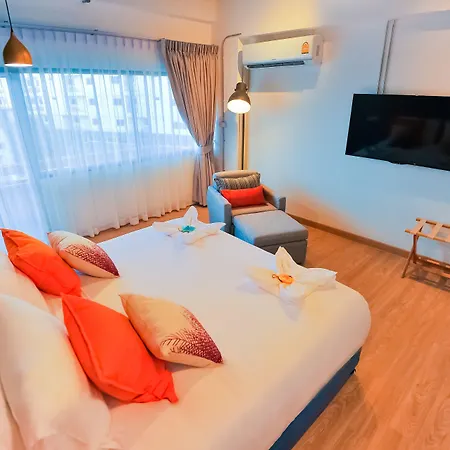 7 3* Pattaya