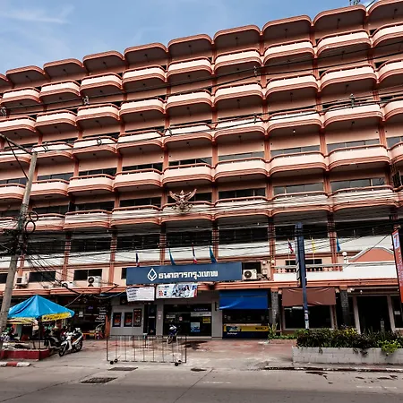 7 3* Pattaya
