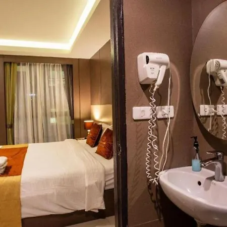 Grande Classic Hotel 3*