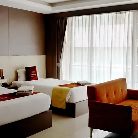 Grande Classic Hotel 3*