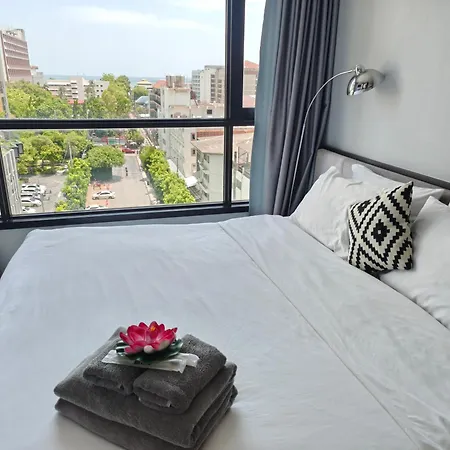 The Base 2 Bedrooms * Pattaya
