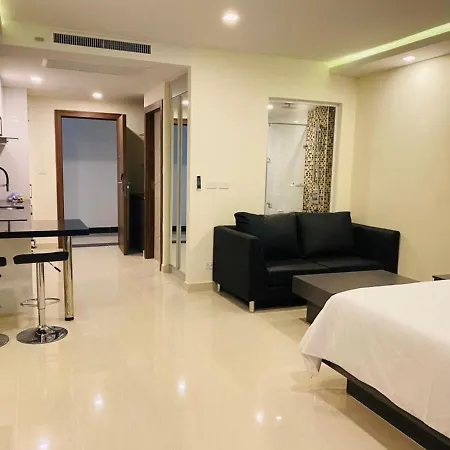 New! Pool Access 50sqm & Grand Avenue & *