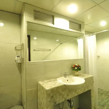 Hotel Flipper House - Sha Extra