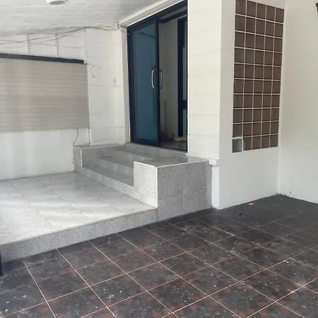 Villa Tnวิลล่า Pattaya