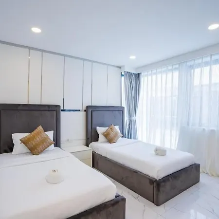 My Galaxy Pool 16br Near Jomtien Pattaya