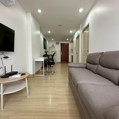 Apartment The Pride Avenue Soi Buakao