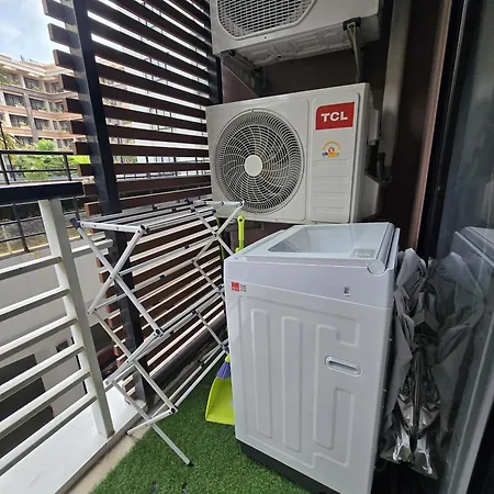 Apartment The Pride Avenue Soi Buakao *