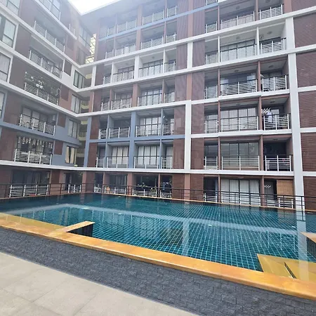 The Pride Avenue Soi Buakao Apartment