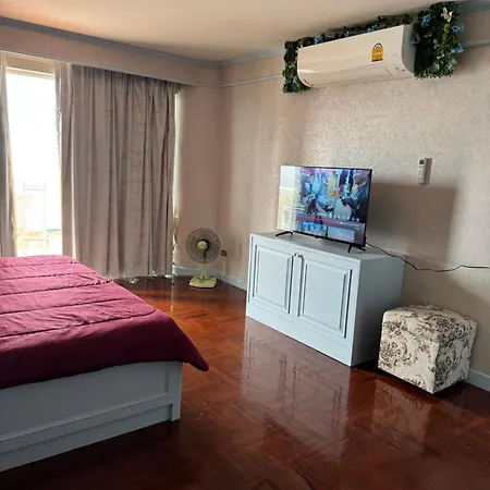 Park Apartment Pattaya