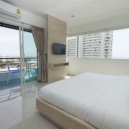 Fx Hotel