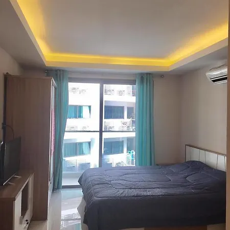 Laguna Beach Jomtien Apartment