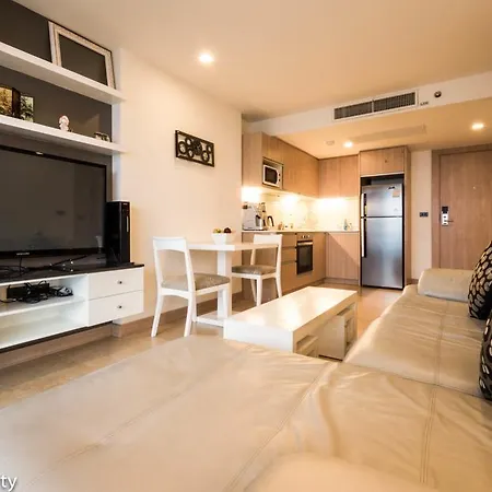 Apartment The Cliff By Pearl Pattaya
