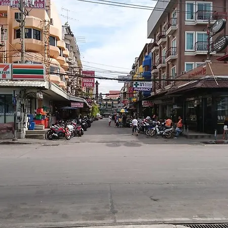 Le Cafe Royale Pattaya