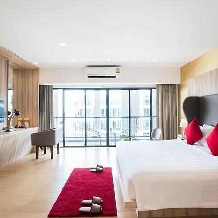 J Inspired Hotel 4*