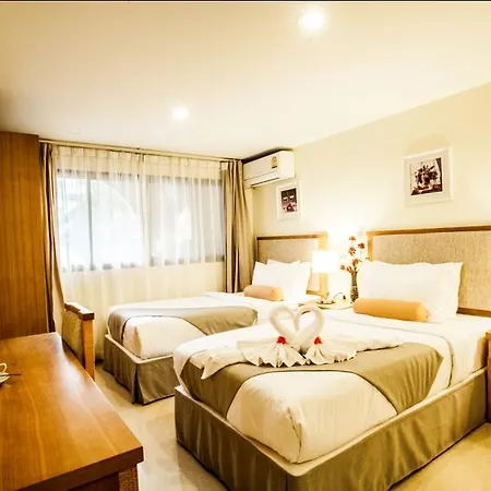 Babylon Palace Hotel 3*