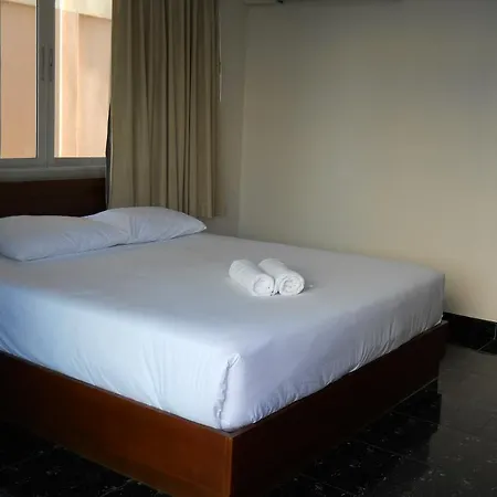 B-13 Motel Pattaya