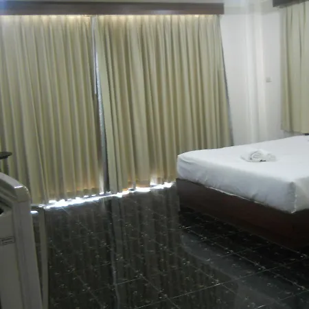 B-13 * Pattaya