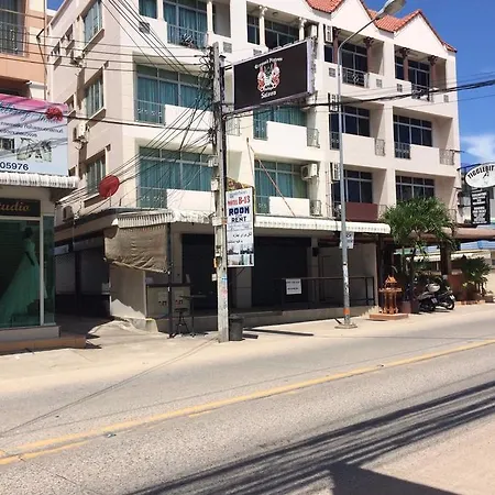 B-13 Motel Pattaya