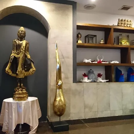 Hotel Le Cafe Royale Pattaya