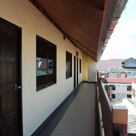 New Nikom Court Apartment *