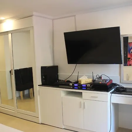 Le Cafe Royale Hotel Pattaya