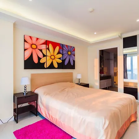 Sunset Boulevard By Pattaya Sunny Rentals Apartment *