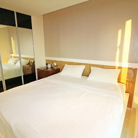 Sunset Boulevard By Pattaya Sunny Rentals Pattaya