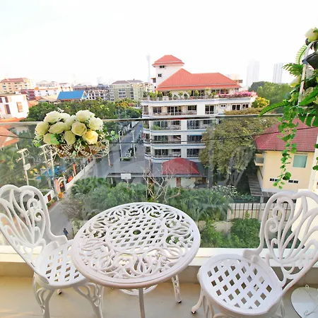 Apartment Sunset Boulevard By Pattaya Sunny Rentals *