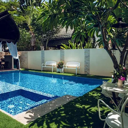 Hotel Nagawari Art Maldives Bbq Pattaya Na Chom Thian