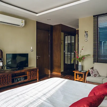 Hotel Nagawari Art Maldives Bbq Pattaya