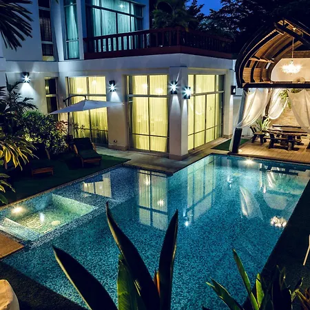 Hotel Nagawari Art Maldives Bbq Pattaya Na Chom Thian