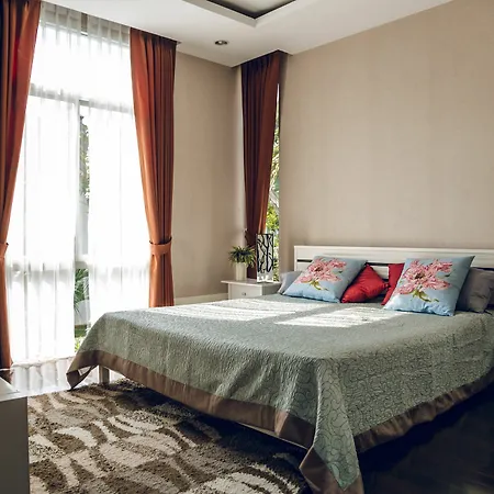 Hotel Nagawari Art Maldives Bbq Pattaya 2*