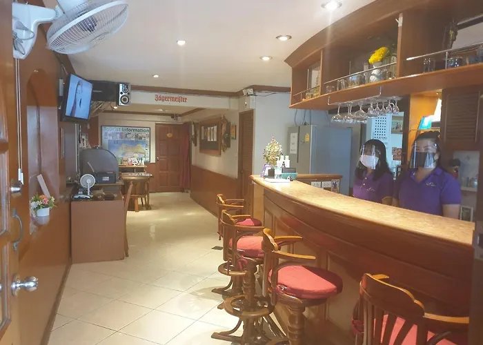 Chaiyapoon Inn