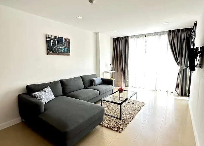 Aurora Family Condominium