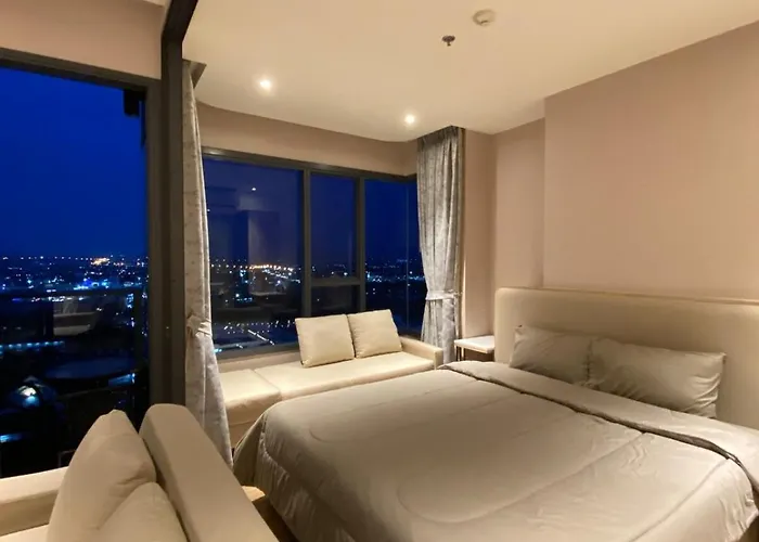 Charming Apartment Near Terminal 21 And Pattaya North Beach