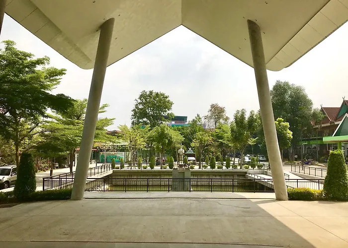 Mahatai Pattaya Hotel And Convention