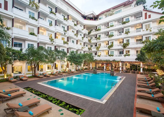 Hill Fresco Hotel