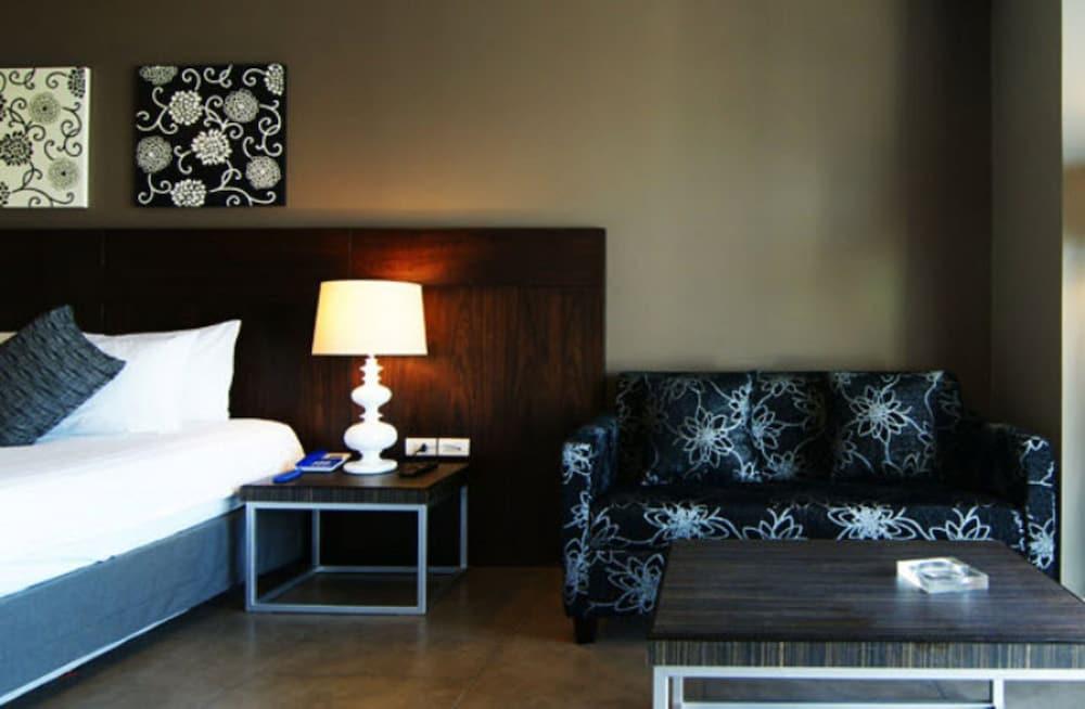 Sea Me Spring Hotel 3*