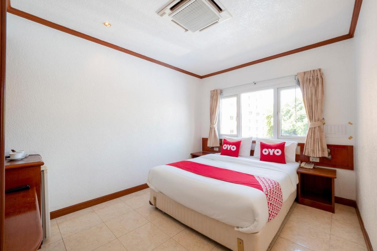 Oyo 75328 Punjabi Junction Pattaya