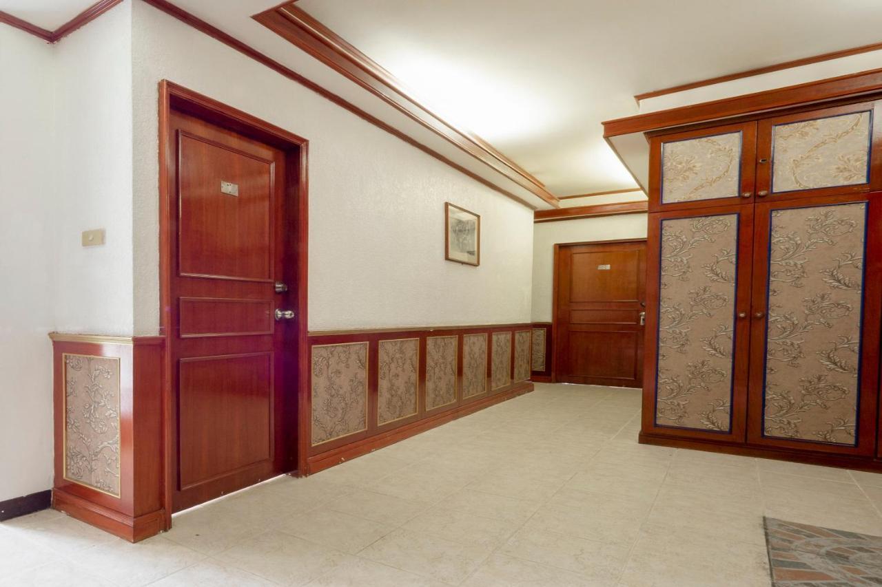 Hotel Oyo 75328 Punjabi Junction 3*