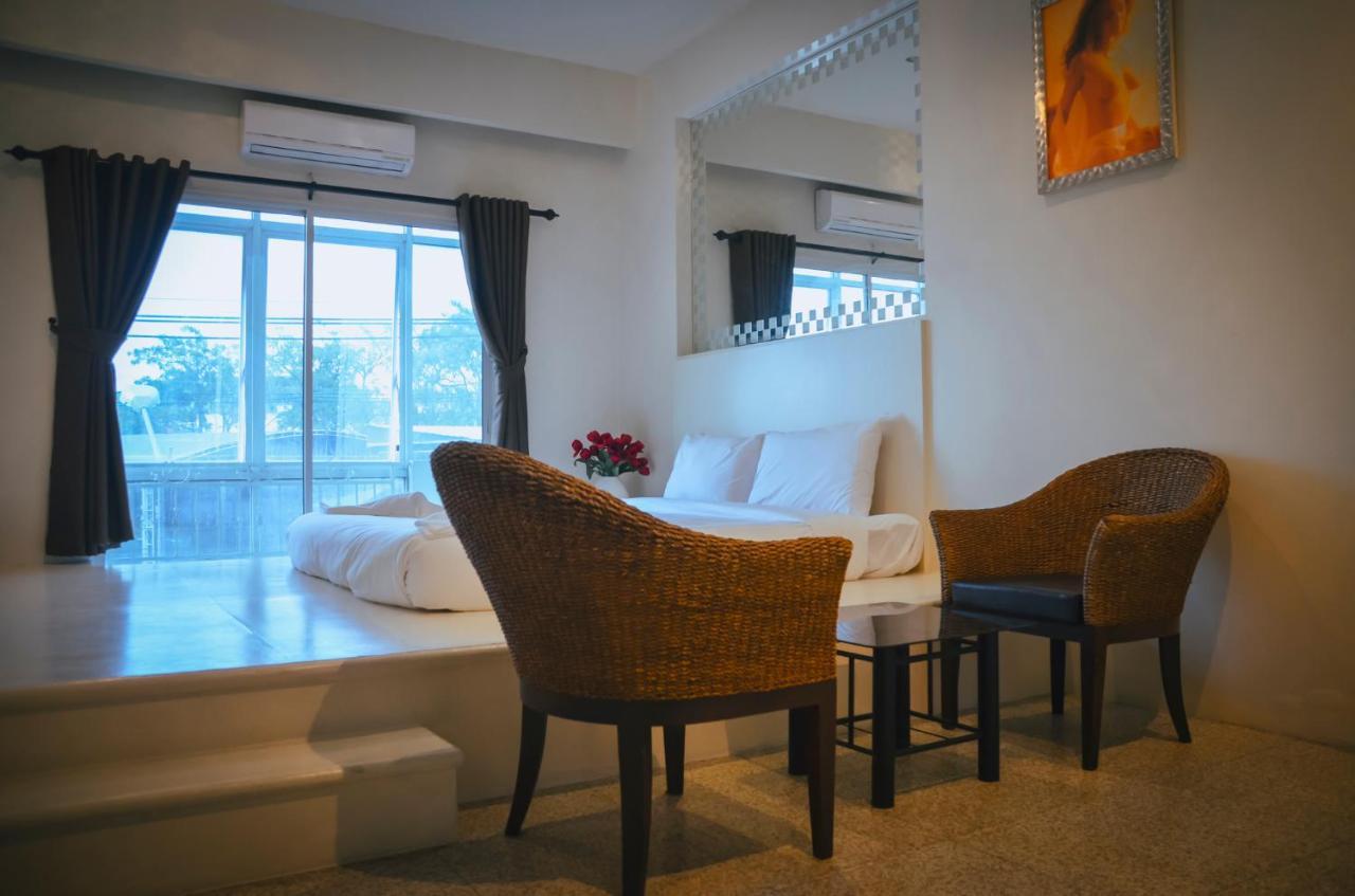 Fortune Sapphire โรงแรม