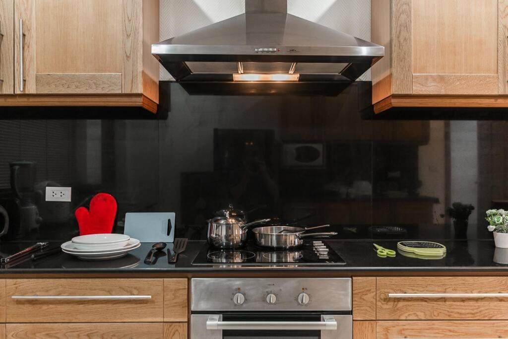 Anb Poolvilla 3br Walk Private In Pratamnak Pattaya