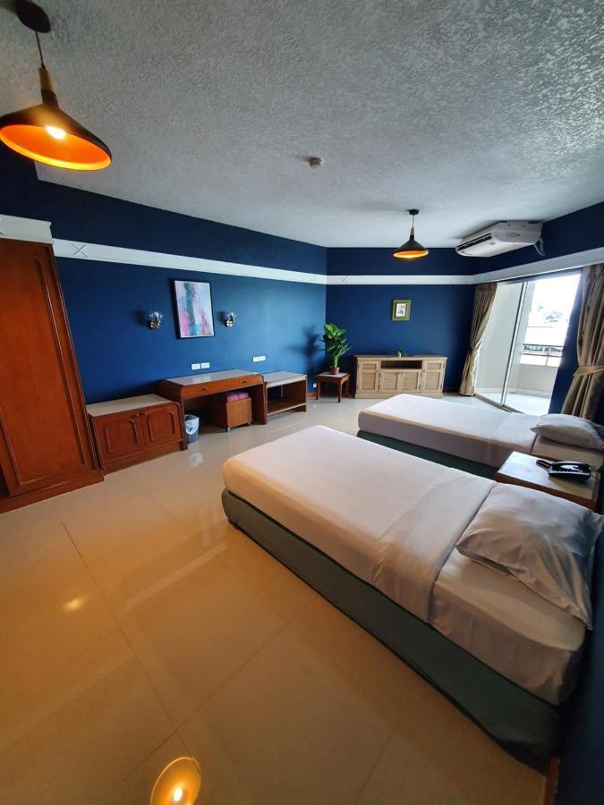 Markland View 3*