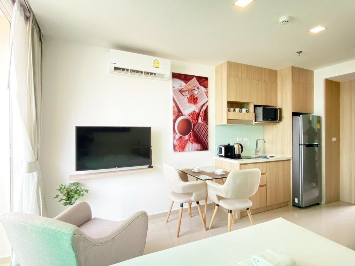 Apartment City Garden Tower Luxurious Condominium In The Center Of