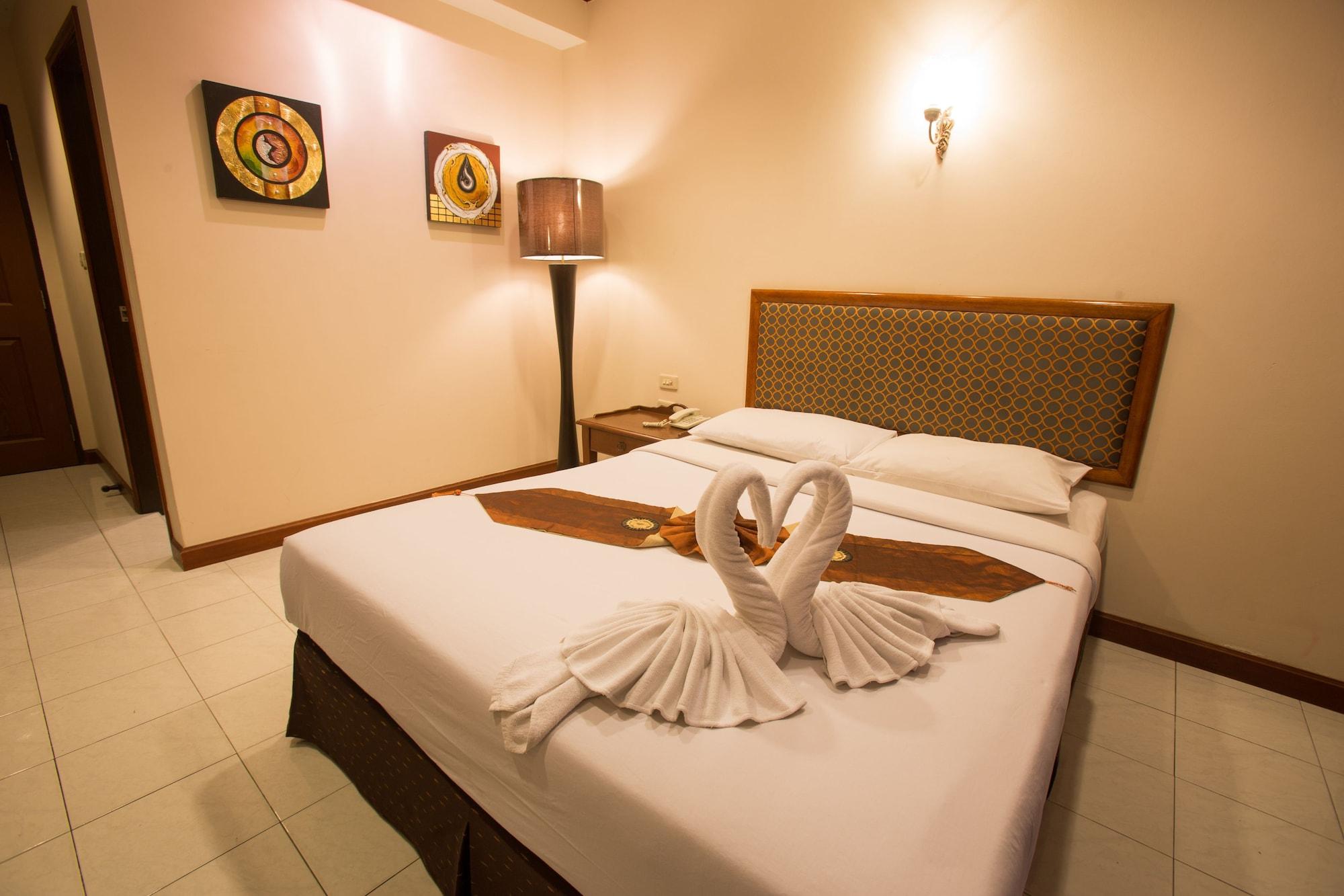 House- Sha Extra Hotel 3*