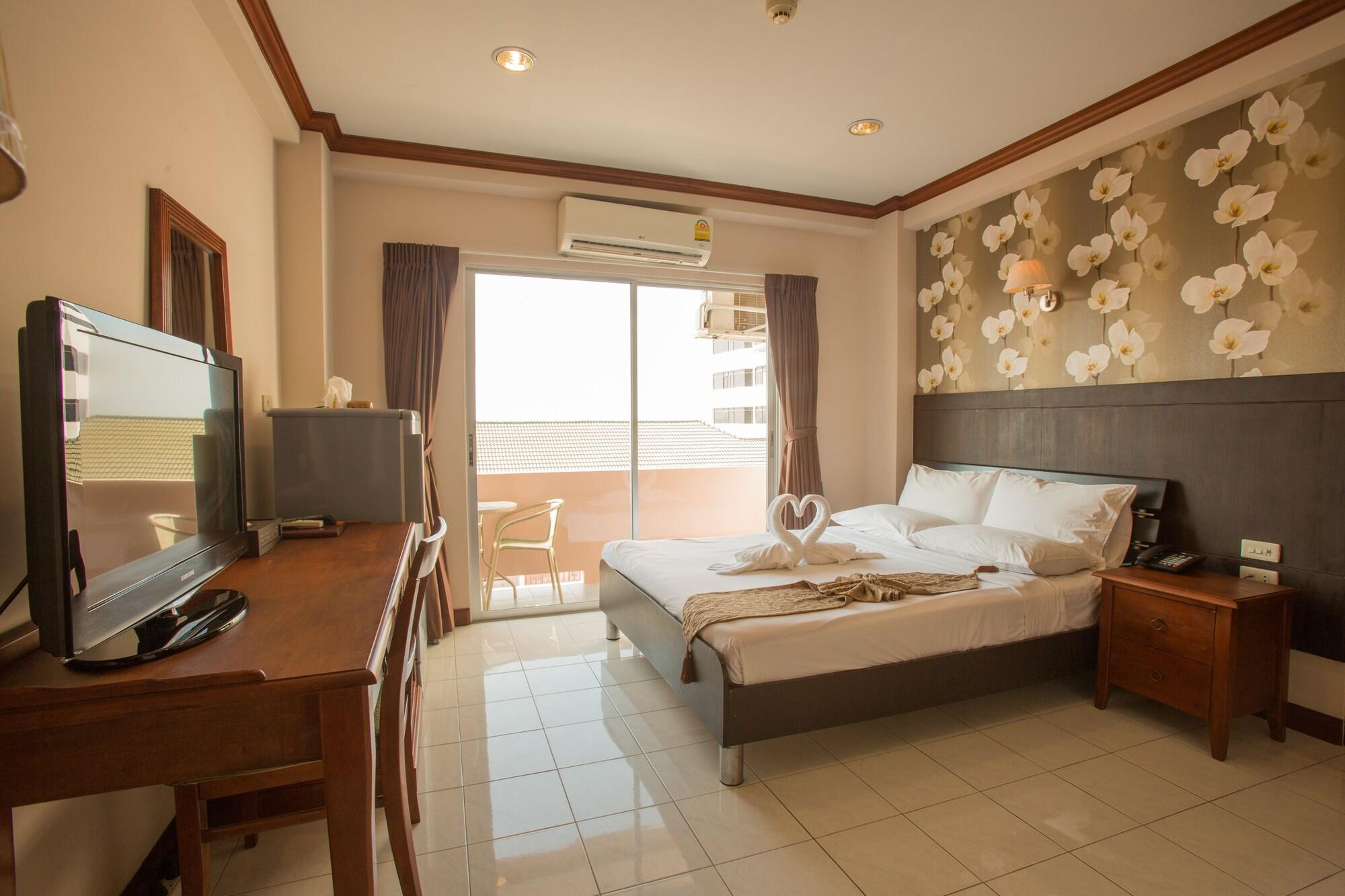 Hotel House- Sha Extra