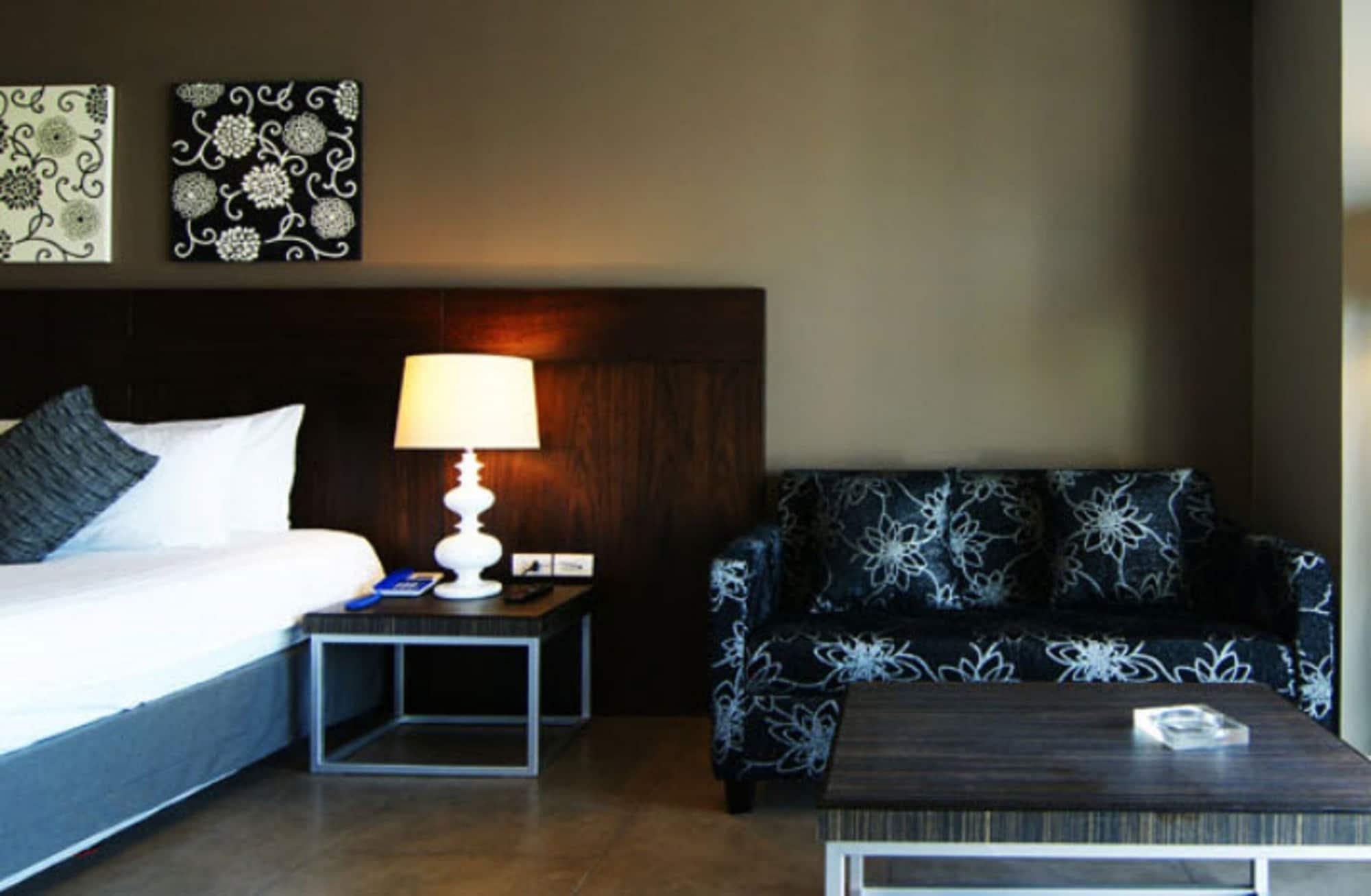 Hotel Sea Me Spring Tree Hotel (Adults Only) 3*